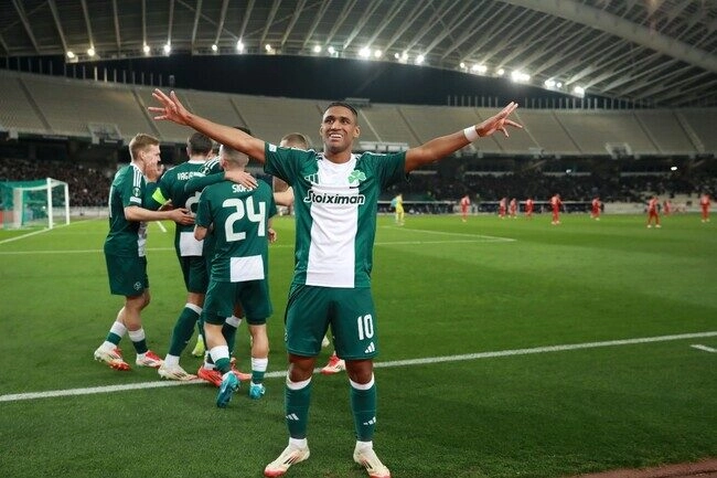 Màn so tài đỉnh cao Glasgow Rangers vs Panathinaikos