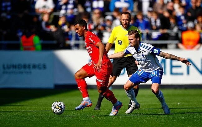 Màn đụng độ IFK Norrkoping vs IFK Varnamo