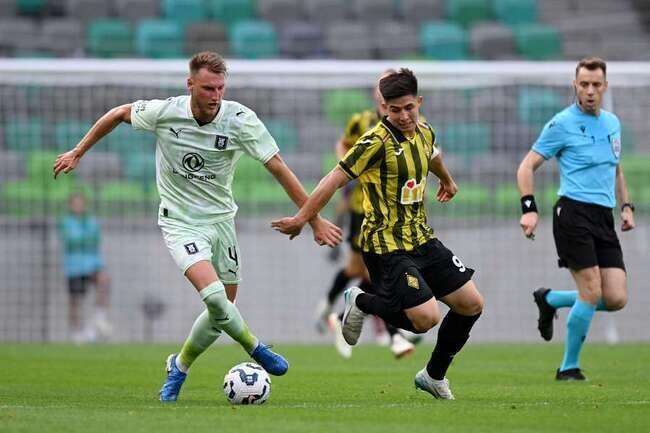 Màn thư hùng KuPS vs FC Kairat Almaty
