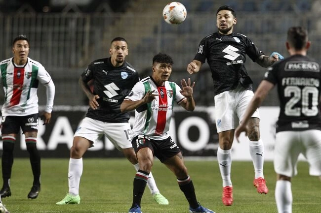 Màn so tài Palestino vs Bolivar